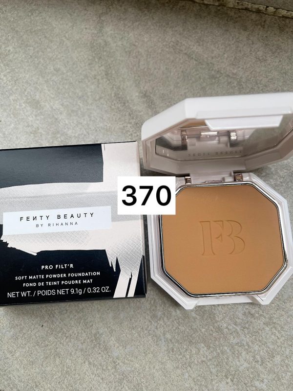 FENTY BEAUTY Pro Filt'r Soft Matte Powder - 370
