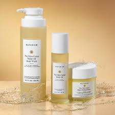 NATURIUM Glow Getter COMBO  ( WASH, OIL & BODY BUTTER)