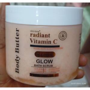 Body Butter Radiant Glow Vitamin C Scrub 300g