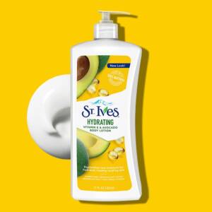 St Ives Hydrating Vitamin E & Avocado Body Lotion