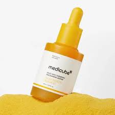 Medicube – Kojic Acid Turmeric Niacinamide Serum 30ml